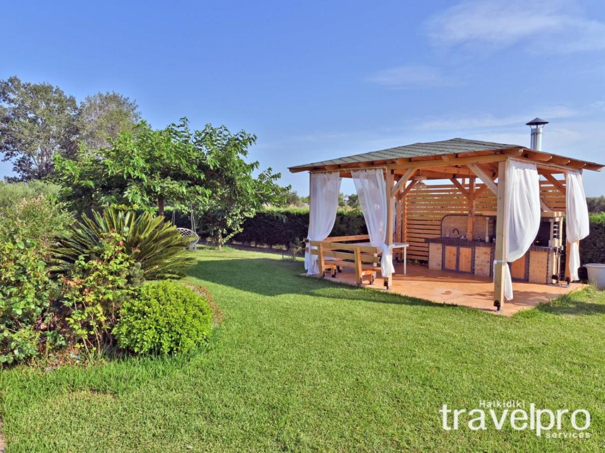 Villa Iris By Rentalspro Services - Agios Mamas Beach Zewnętrze zdjęcie