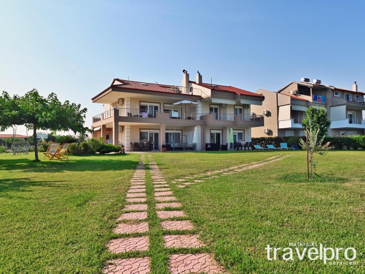 Villa Iris By Rentalspro Services - Agios Mamas Beach Zewnętrze zdjęcie