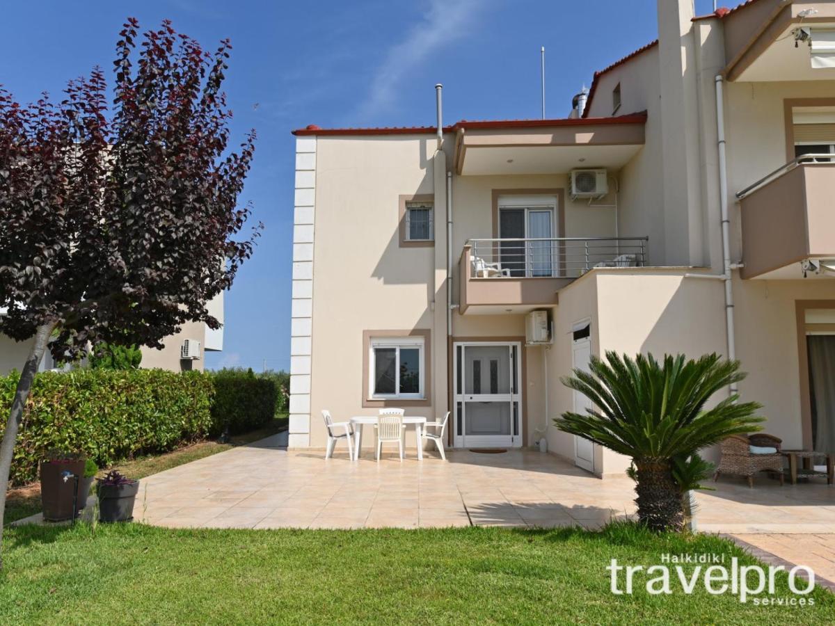 Villa Iris By Rentalspro Services - Agios Mamas Beach Zewnętrze zdjęcie