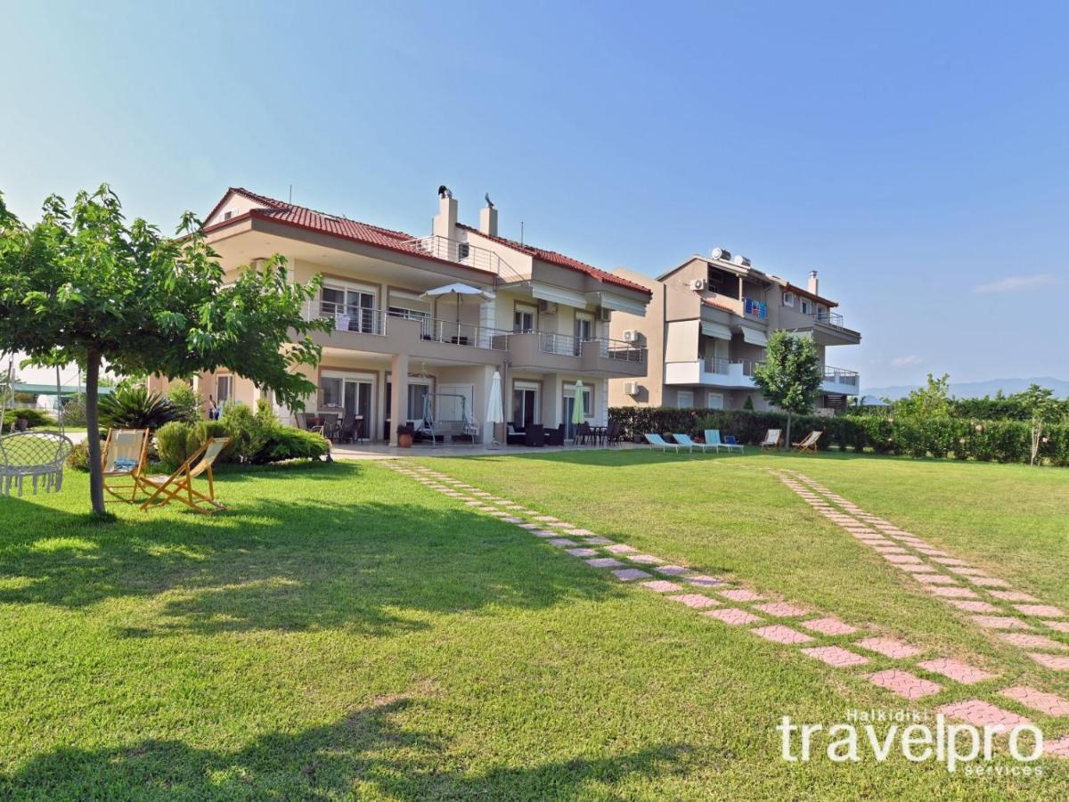 Villa Iris By Rentalspro Services - Agios Mamas Beach Zewnętrze zdjęcie