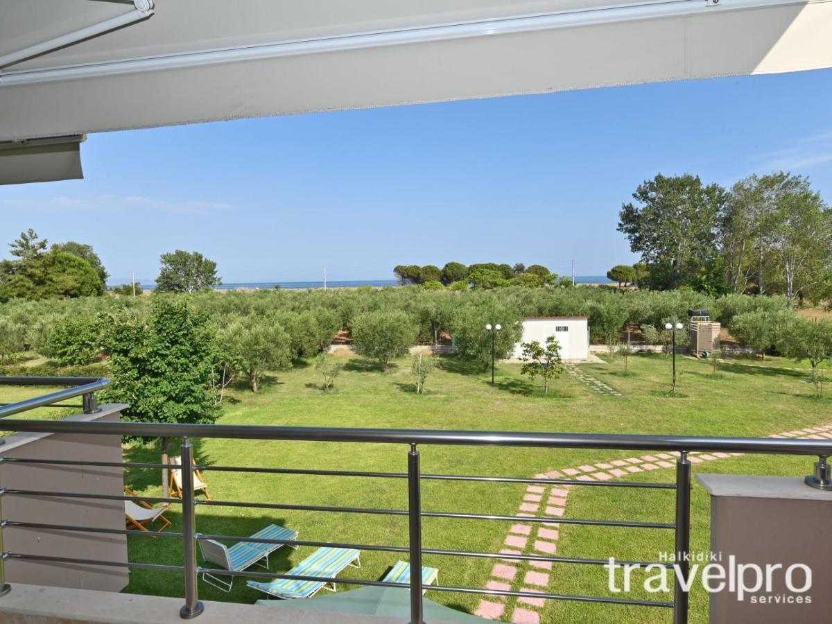 Villa Iris By Rentalspro Services - Agios Mamas Beach Zewnętrze zdjęcie