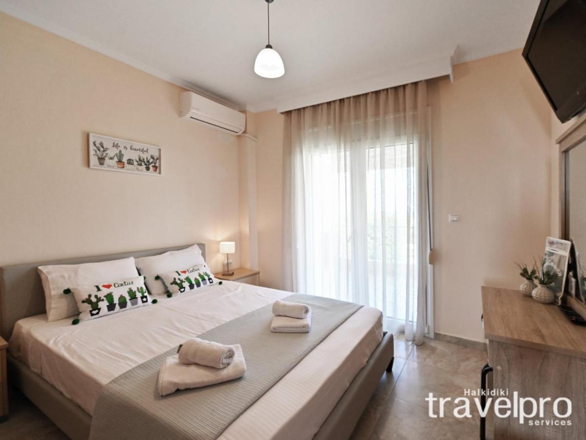 Villa Iris By Rentalspro Services - Agios Mamas Beach Zewnętrze zdjęcie