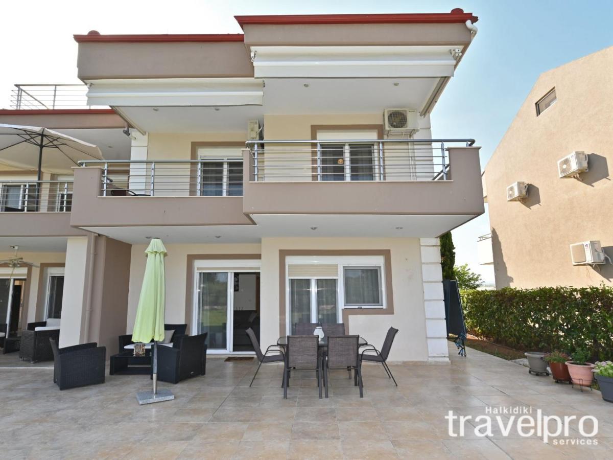 Villa Iris By Rentalspro Services - Agios Mamas Beach Zewnętrze zdjęcie