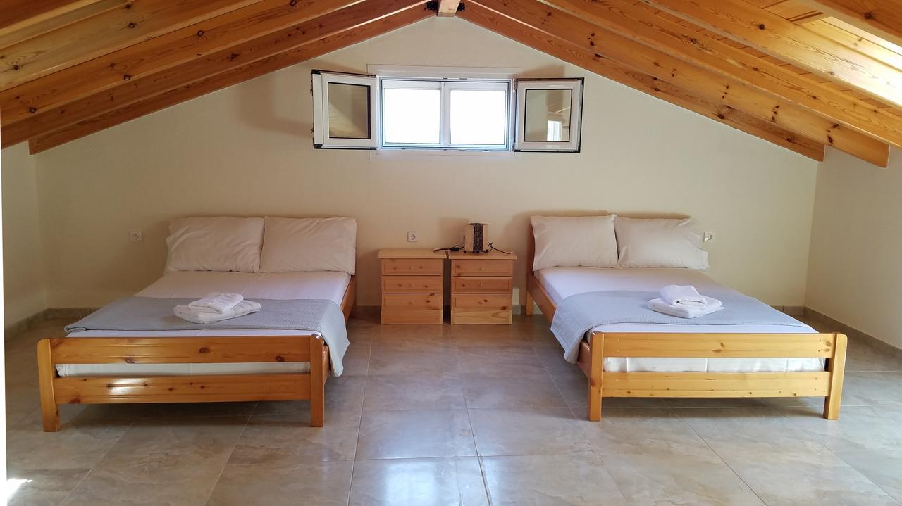 Villa Iris By Rentalspro Services - Agios Mamas Beach Zewnętrze zdjęcie