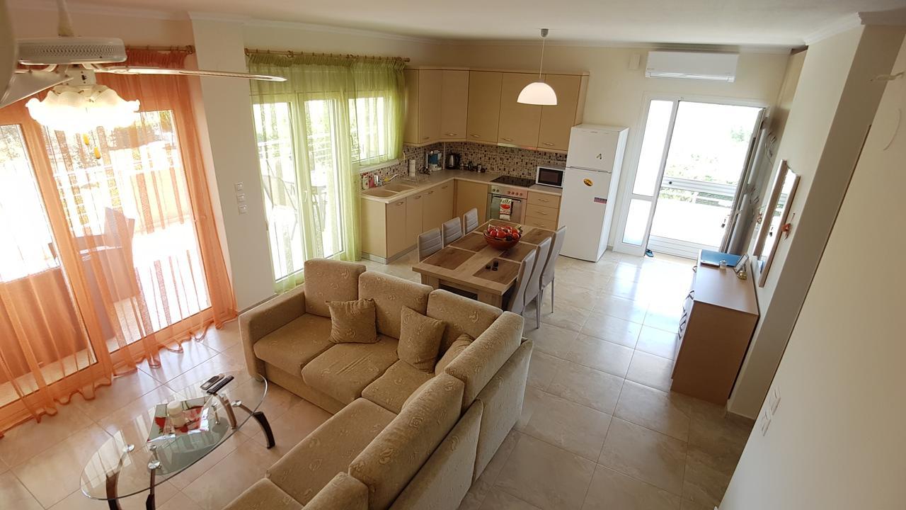 Villa Iris By Rentalspro Services - Agios Mamas Beach Zewnętrze zdjęcie